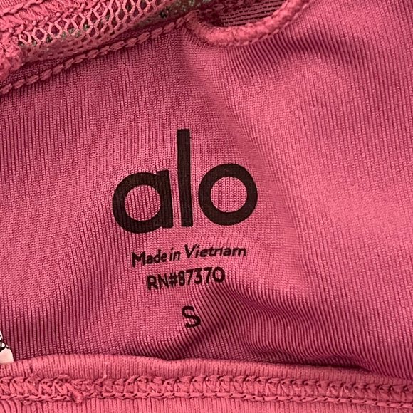 NWOT! ALO Yoga 'Scope Bra' - Picture 7 of 7